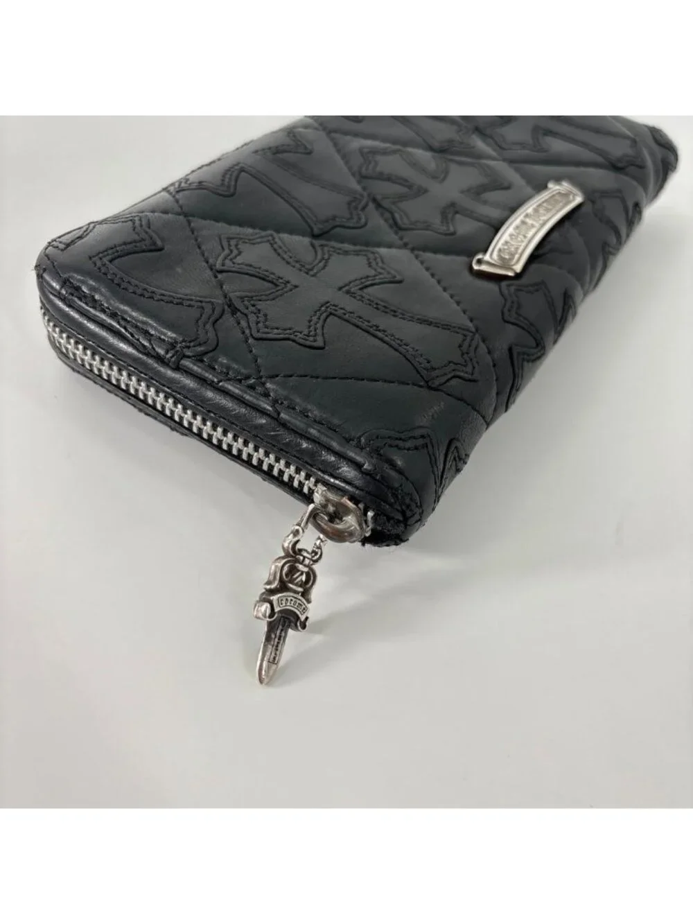 Chrome Hearts Rec Fzip Quilted Cemetery Cross Wallet
